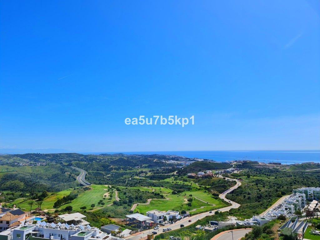 2 bedrooms Penthouse in Mijas, Spain No. 146400