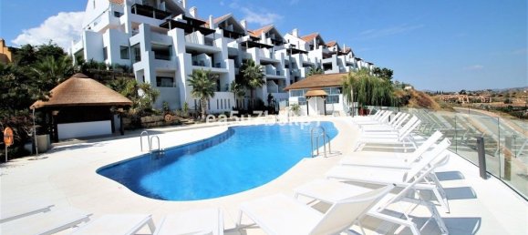 2 bedrooms Penthouse in Mijas, Spain No. 146400 2