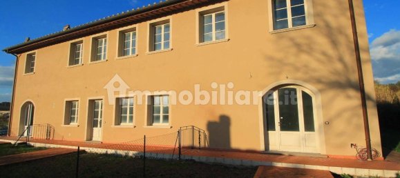 1 bedroom Apartment in Vinci, Italy No. 130228 6