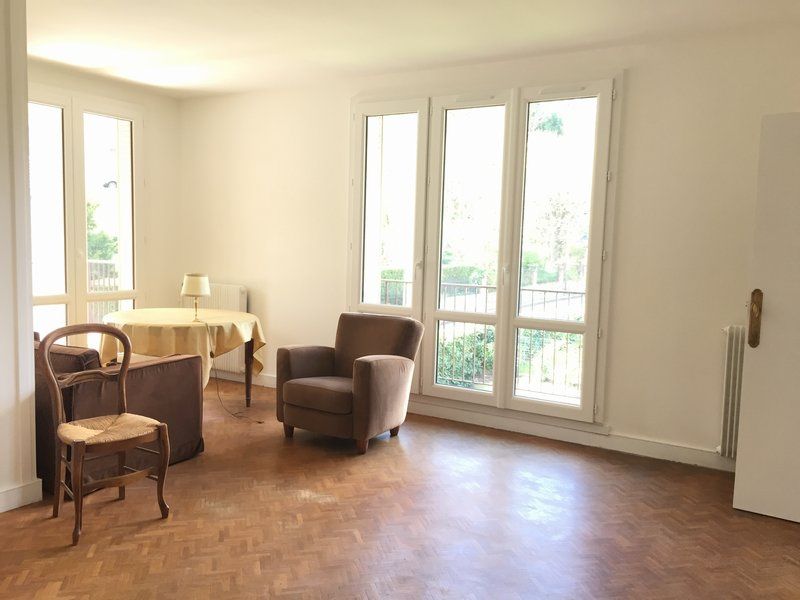 2 bedrooms Apartment in Villennes-sur-Seine, France No. 151624