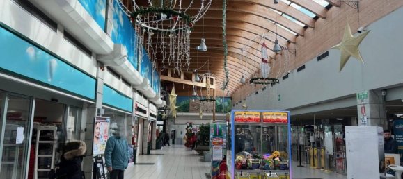 122m² Commercial property in Bologna, Italy No. 317035 3