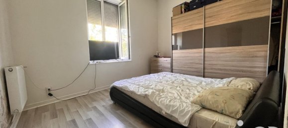 Apartamento de 2 dormitorios en Knutange, France No. 252813 2