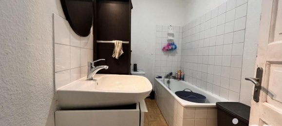 Apartamento de 2 dormitorios en Knutange, France No. 252813 3
