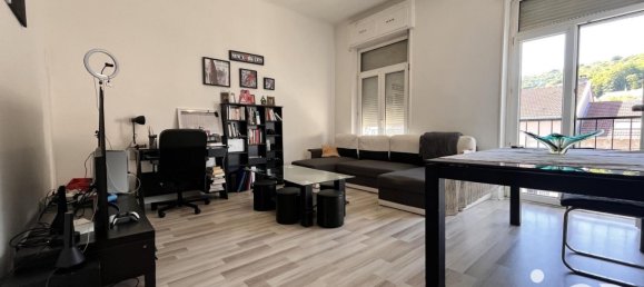 Apartamento de 2 dormitorios en Knutange, France No. 252813 4