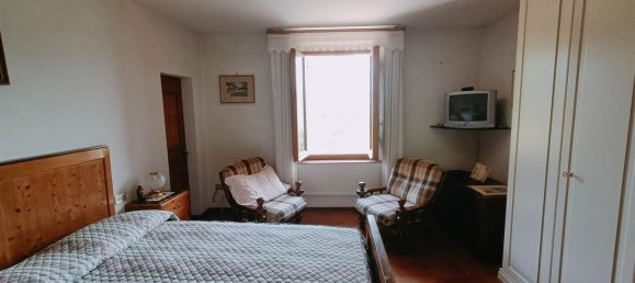 12 bedrooms House in Dicomano, Italy No. 317259 50