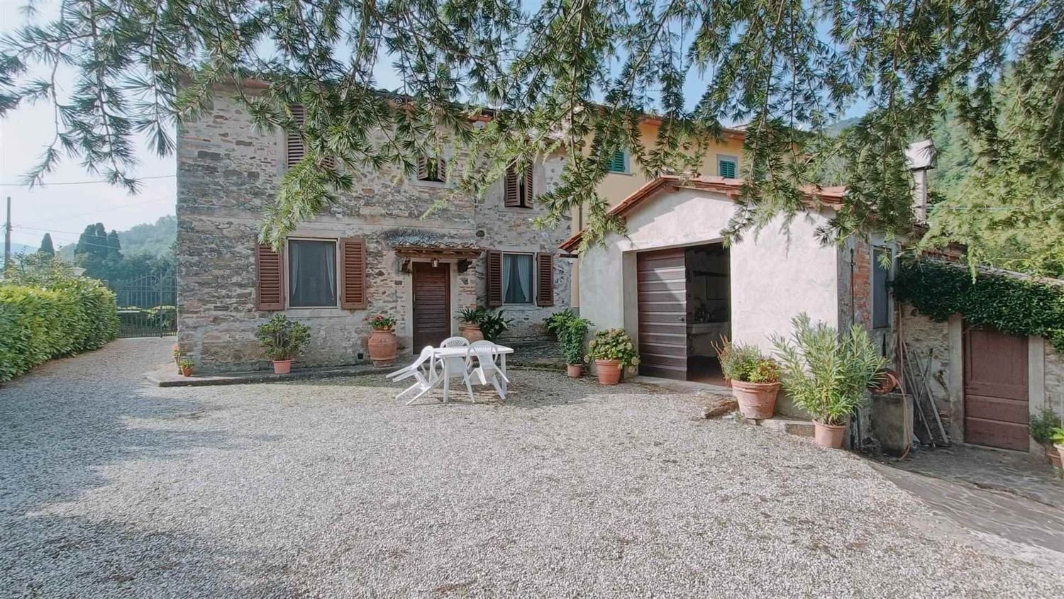 12 bedrooms House in Dicomano, Italy No. 317259