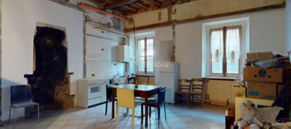 2-Zimmer Wohnung in Besana in Brianza, Italy, Nr. 2414 4