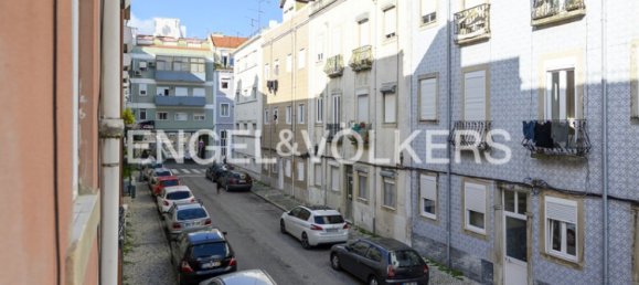Apartamento de 2 dormitorios en Lisbon, Portugal No. 13012 27