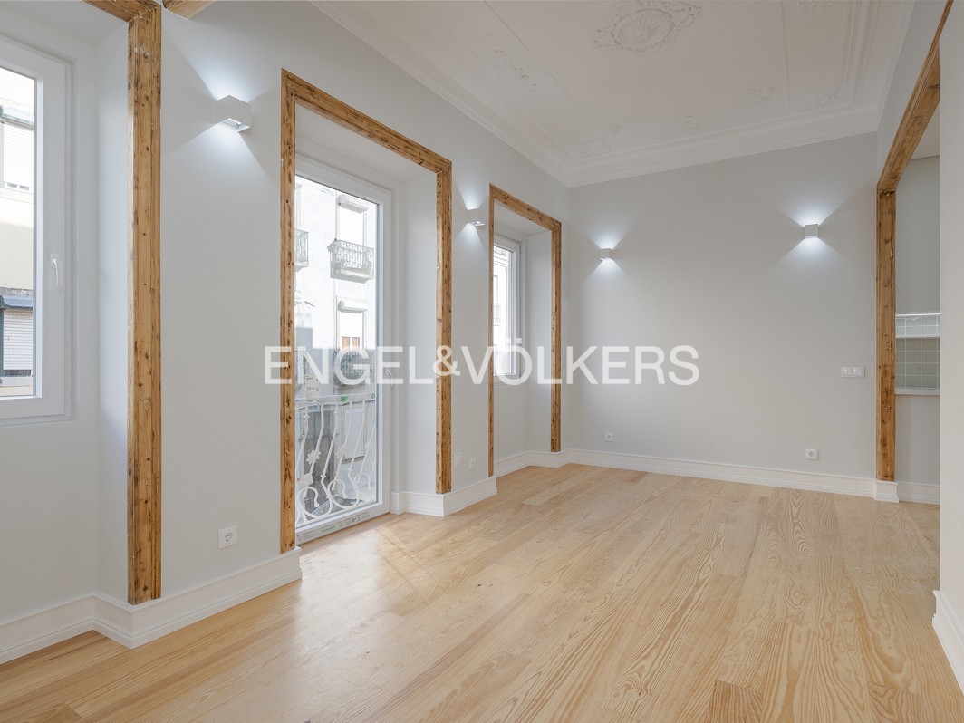 Apartamento de 2 dormitorios en Lisbon, Portugal No. 13012
