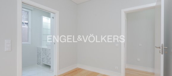Apartamento de 2 dormitorios en Lisbon, Portugal No. 13012 21