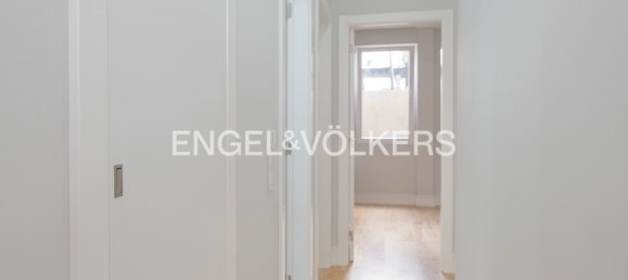 Apartamento de 2 dormitorios en Lisbon, Portugal No. 13012 10