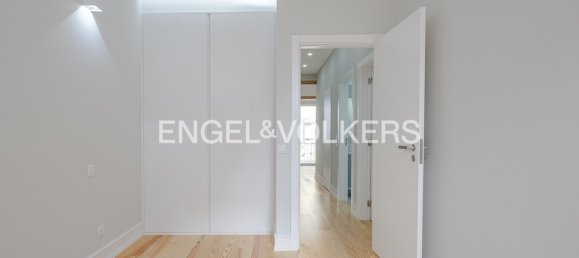 Apartamento de 2 dormitorios en Lisbon, Portugal No. 13012 17