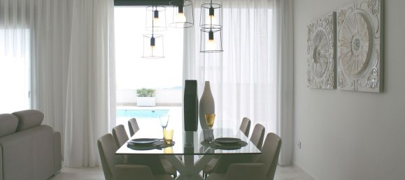 3 bedrooms House in San Miguel de Salinas, Spain No. 11995 9