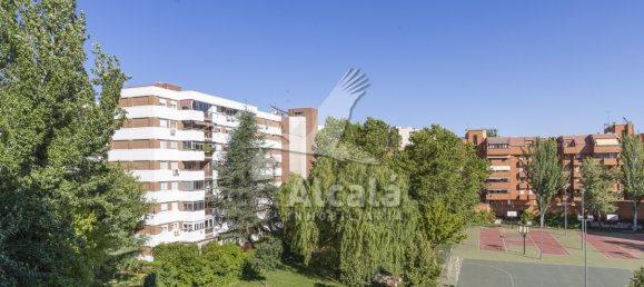 Квартира с 3 спальнями в Алькала-де-Энарес, Испания № 167241 23