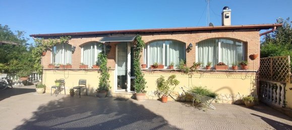 3 Schlafzimmer Haus in Zagarolo, Italy, Nr. 323556 5