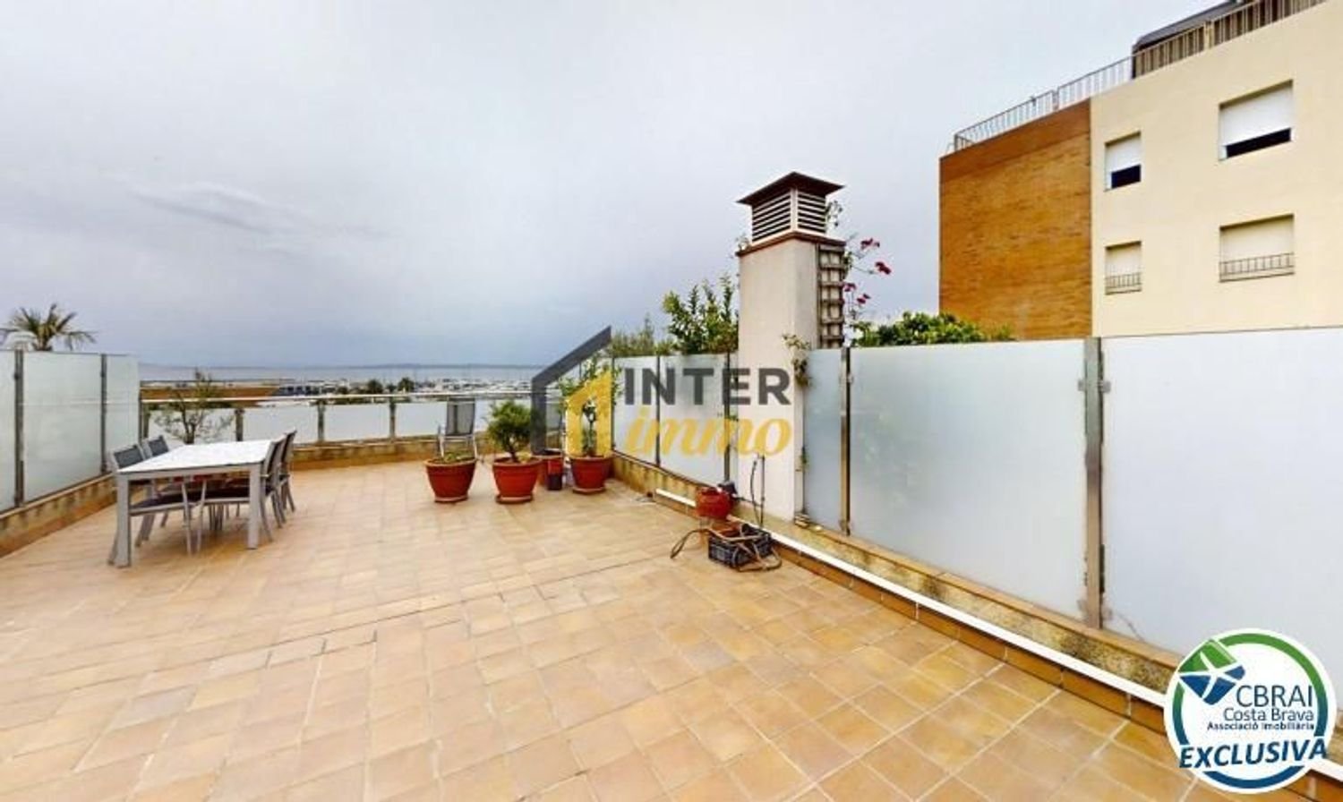 3 bedrooms Duplex in Roses, Spain No. 252387