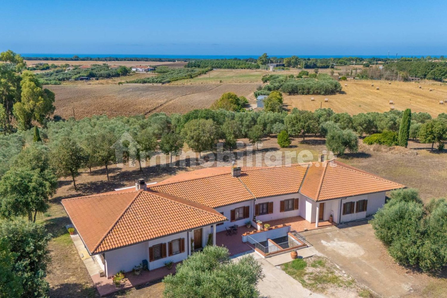 8 Schlafzimmer Villa in Montalto di Castro, Italy, Nr. 296340