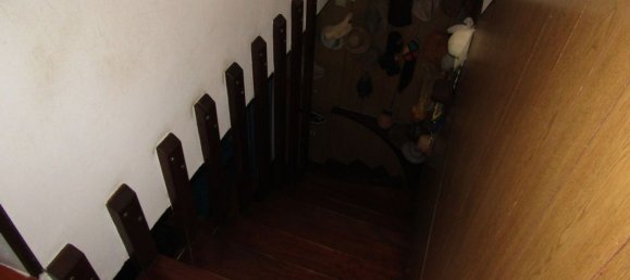 4 rooms House in Carrara, Italy No. 48141 12