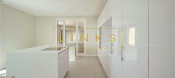 3 chambres Villa à Funchal, Portugal No. 94317 6