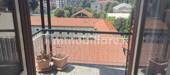 3 Schlafzimmer Wohnung in Gallarate, Italy, Nr. 330999 28