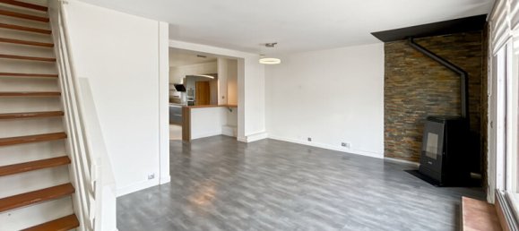 Dúplex de 1 dormitorio en Sainte-Genevieve-des-Bois, France No. 281707 6