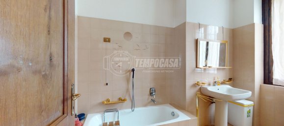 3 bedrooms Apartment in Besana in Brianza, Italy No. 134978 24