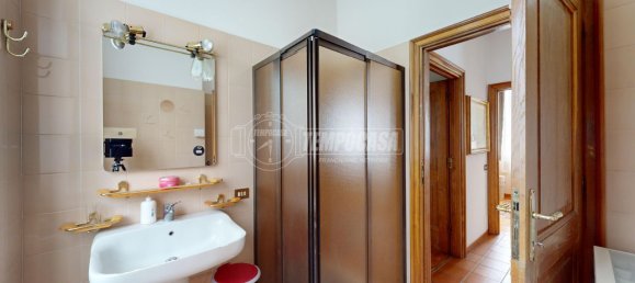 3 bedrooms Apartment in Besana in Brianza, Italy No. 134978 23