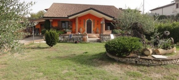7 rooms Villa in Ceccano, Italy No. 89200 39