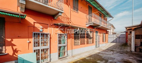 3 bedrooms Apartment in Mortara, Italy No. 75851 19