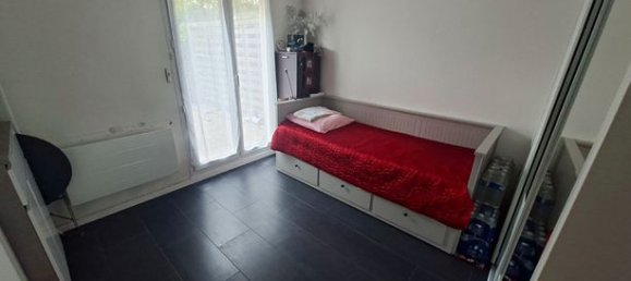 2 bedrooms Apartment in Le Bourget, France No. 312233 4