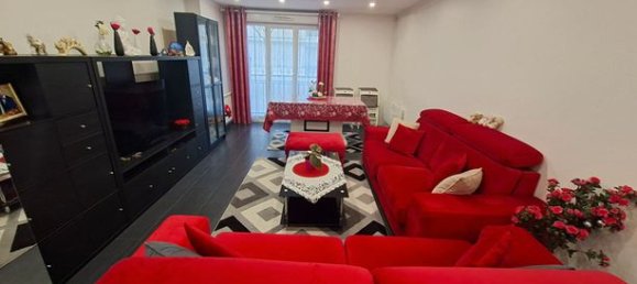 2 bedrooms Apartment in Le Bourget, France No. 312233 3