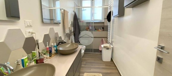 2 chambres Appartement à Genoa, Italy No. 352391 12