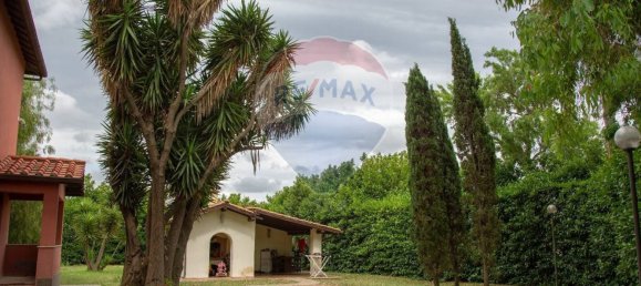 5 chambres Villa à Ardea, Italy No. 352689 2