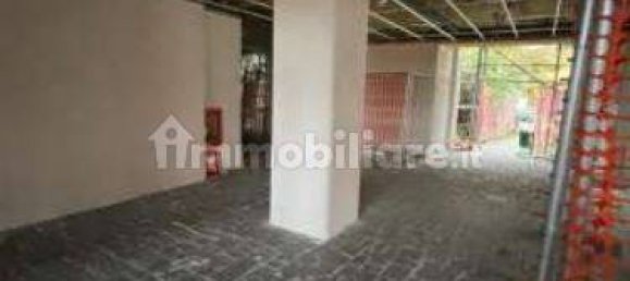 3 chambres Appartement à Opera, Italy No. 8351 6