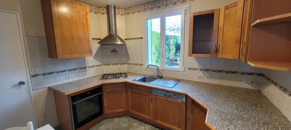 Casa de 4 dormitorios en Orleans, France No. 49390 9