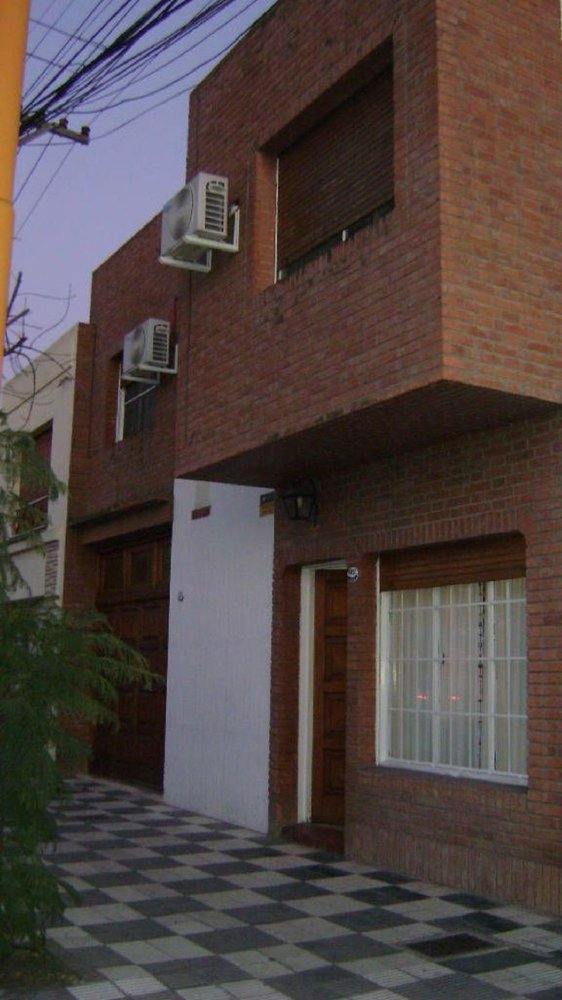 3 bedrooms House in Buenos Aires, Argentina No. 84222