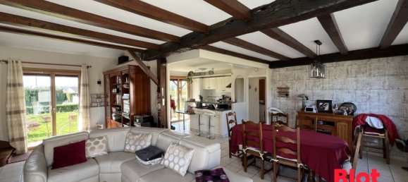 3 bedrooms House in Chasne-sur-Illet, France No. 201703 2