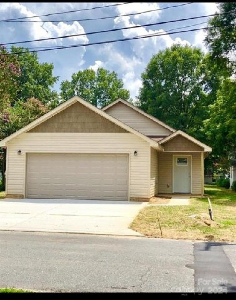 3 غرف نوم منزل في Wadesboro, USA رقم 372995