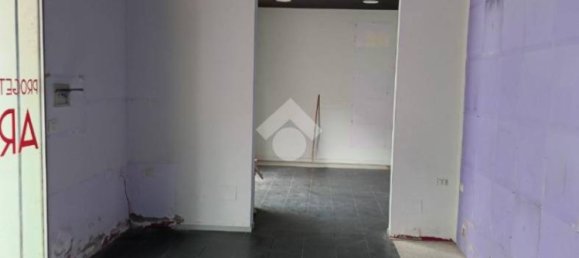  مرآب في Cesena, Italy 55متر مربع رقم 208347 5