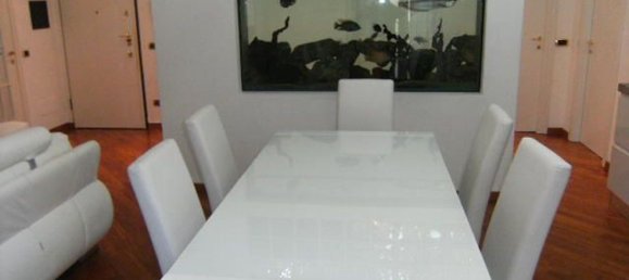 3 Schlafzimmer Wohnung in Milan, Italy, Nr. 364217 16