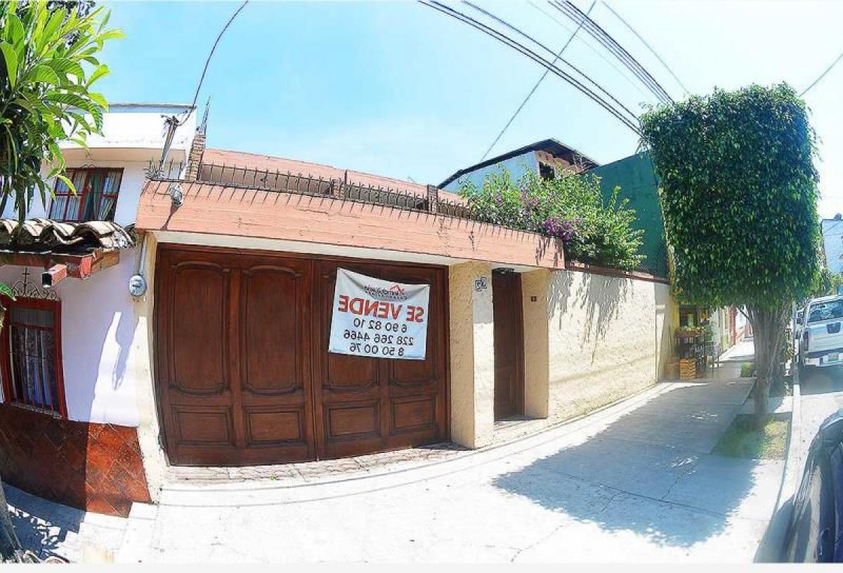 4 bedrooms House in Tijuana, Mexico No. 188646