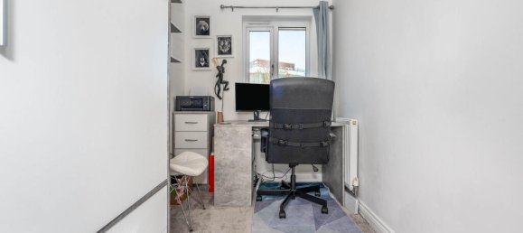 4 bedrooms House in Dartford, United Kingdom No. 10640 25