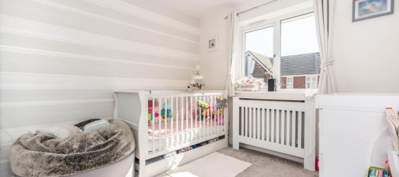 4 bedrooms House in Dartford, United Kingdom No. 10640 47