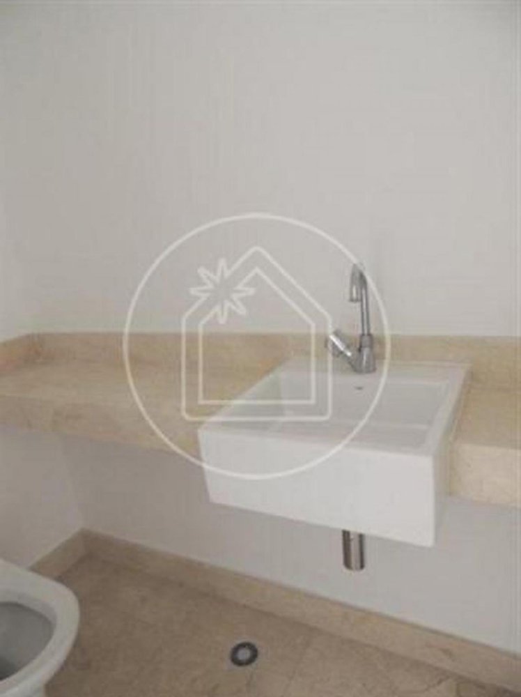 Apartamento de 4 dormitorios en Sao Paulo, Brazil No. 537635