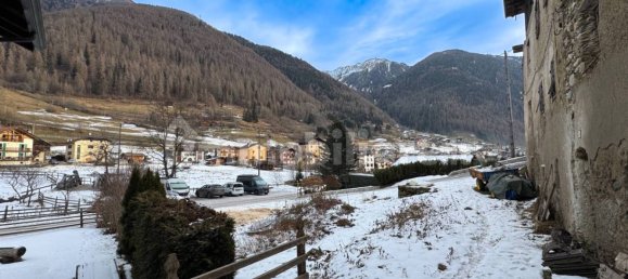 Studio in Rabbi, Italy No. 82749 3