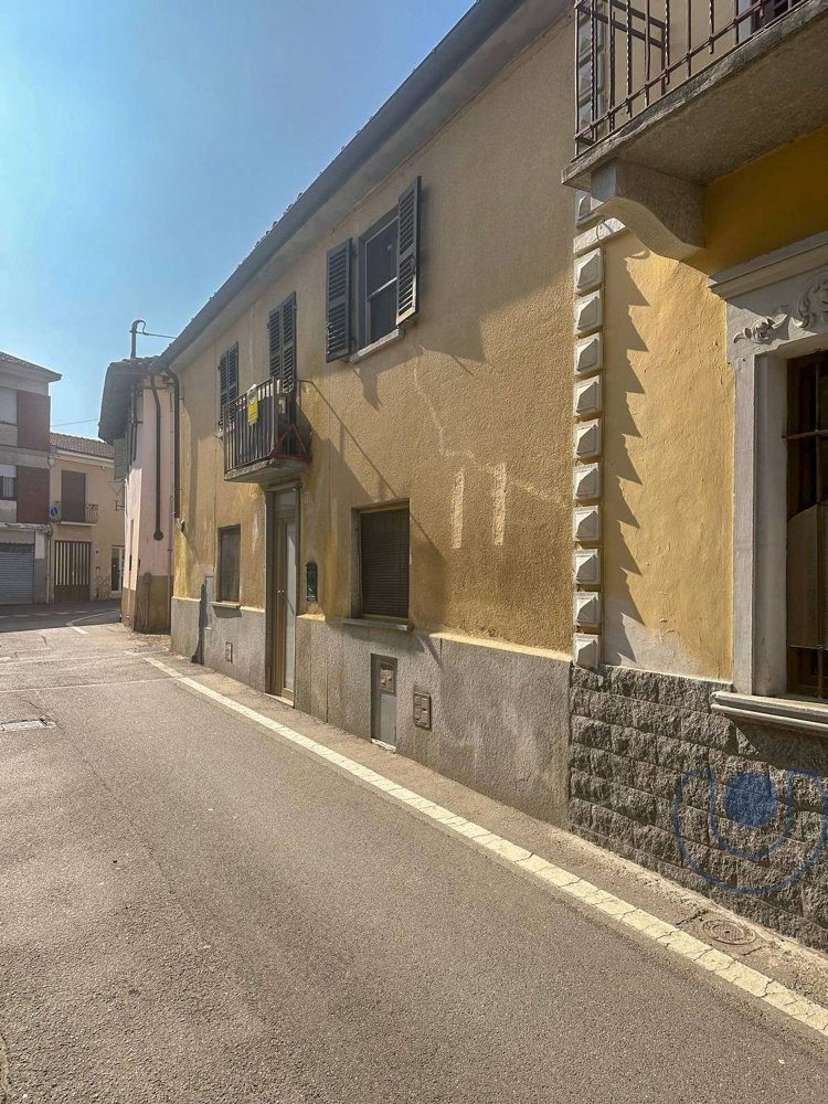 5 rooms House in Chieri, Italy No. 105957