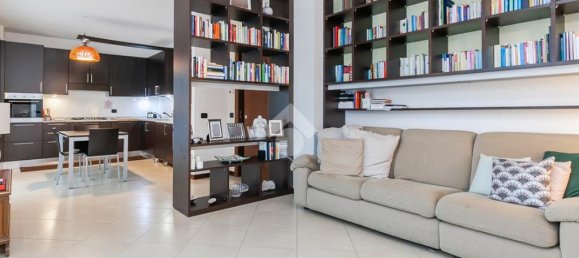 2 Schlafzimmer Wohnung in Rozzano, Italy, Nr. 340378 4