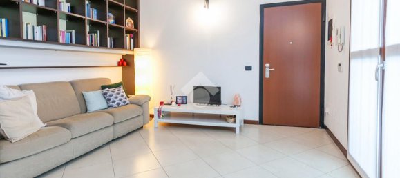 2 Schlafzimmer Wohnung in Rozzano, Italy, Nr. 340378 2