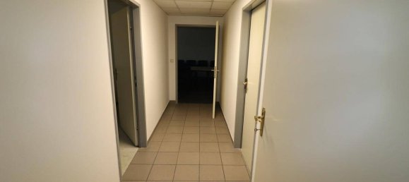 6-salle Bâtiment à Gleisdorf, Austria No. 90959 9