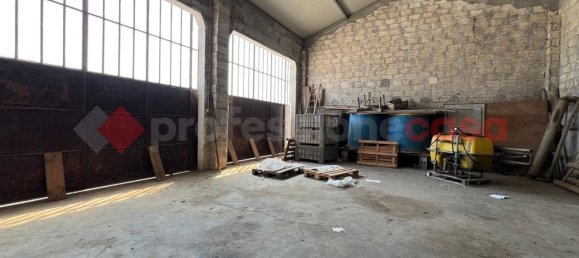 Casa de 6 habitaciónes en Isola Rizza, Italy No. 283819 20